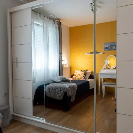 Apartment Apartment Loli *